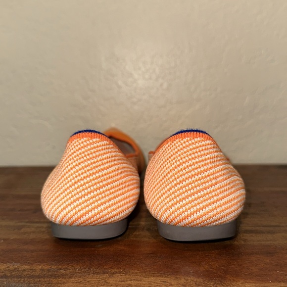 Rothy’s Orange Sherbet The Points Flats Shoes 7 - Picture 4 of 10